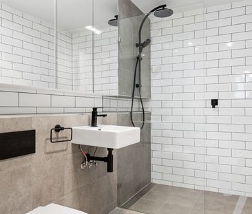 102/5 Throsby Street, Wickham - Photo 5