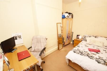 Olivia Grove, Rusholme, Manchester, M14 - Photo 4