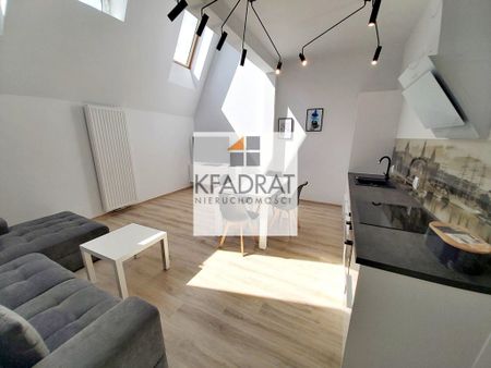 Piękny apartament II-poziomowy przy aleji Fontann - Photo 3