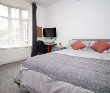 Room in a Shared House, Elba Crescent Room 4 - Photo 4