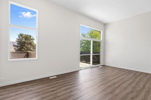 Highland Villas - Photo 1