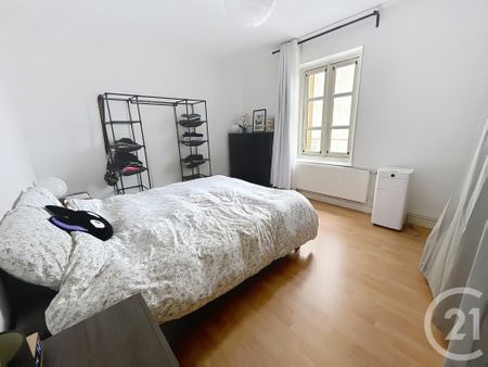 Location Appartement 3 pièces 75m² CLERMONT FERRAND 63000 - Photo 3