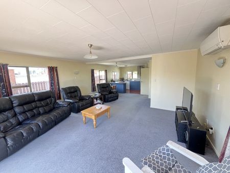 3 Bolton Place, Richmond, Tasman - Photo 4