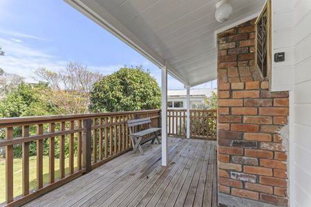 23 Ambury Place, Merrilands, New Plymouth - Photo 3