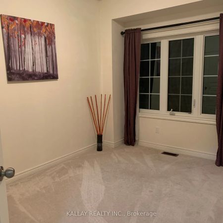 Condo Townhouse For Lease | N9259574 - Photo 5