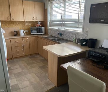 Narre Warren - Photo 6