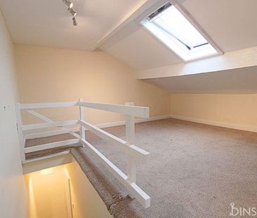2 bedroom terraced house to rent - Photo 2