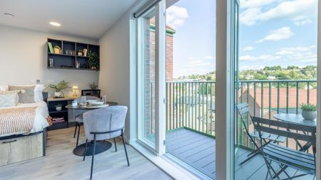 Studio to rent - Photo 5