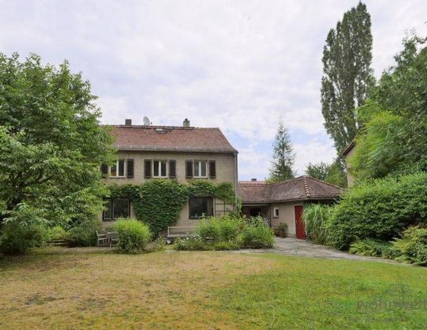 (EF1300_M) Dresden: Räcknitz/Zschertnitz, möbliertes Haus mit Garten und Garage in einer ruhigen Nebenstraße - Photo 1