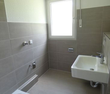 *** Tolle Lage – top saniert – 3 Zimmer mit Balkon! *** - Photo 6