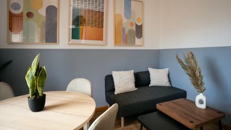 Carrer de Maurici Serrahima, Barcelona, Catalonia 08012 - Photo 4