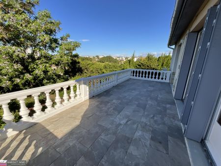 Location Maison 5 pièces 137m² BEZIERS 34500 - Photo 5