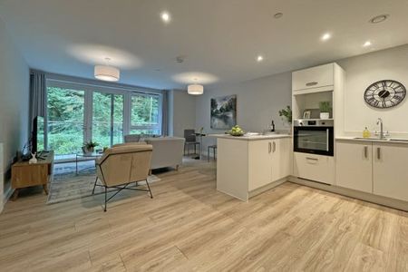 Lower Mill Apartments Kingston Road, Ewell Village, KT17 - Photo 2