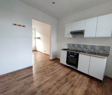 Location Appartement 2 pièces 39m² - Photo 4