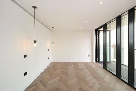 4 bedroom flat to rent - Photo 2