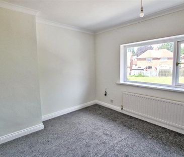 2 bedroom semi-detached house to rent - Photo 4