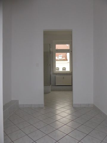 Kleines Reich mit Einbauküche freut sich auf neue Mieter. - Photo 4