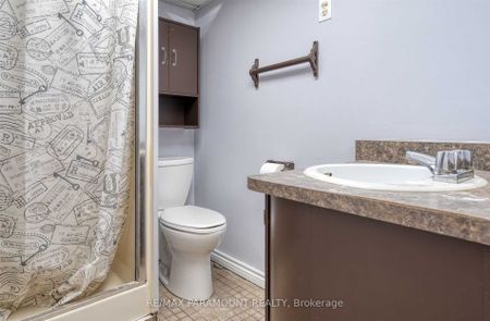 Detached Home For Lease | X8134816 - Photo 3