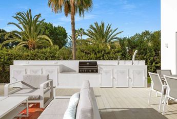 Luxury Villa for rent in Estepona, Spain