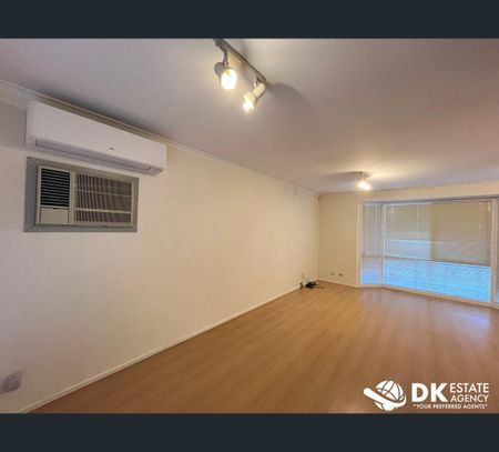 5 Trickey Ct, Sunshine North, Vic 3020 - Photo 5