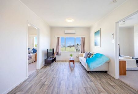 2 Bedroom Unit in Mt Eden - Photo 3