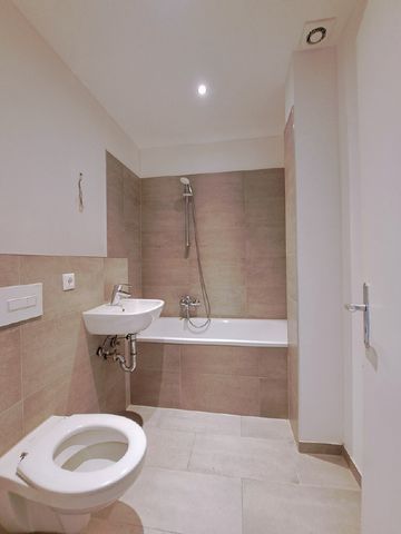 WG-taugliche 2-Zi.-Whg. in zentraler Lage - Photo 3