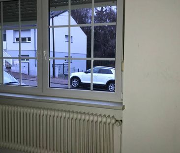 À louer : Appartement F2 avec jardin et garage - Photo 2