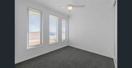 Ideal lifestyle and location - Photo 5