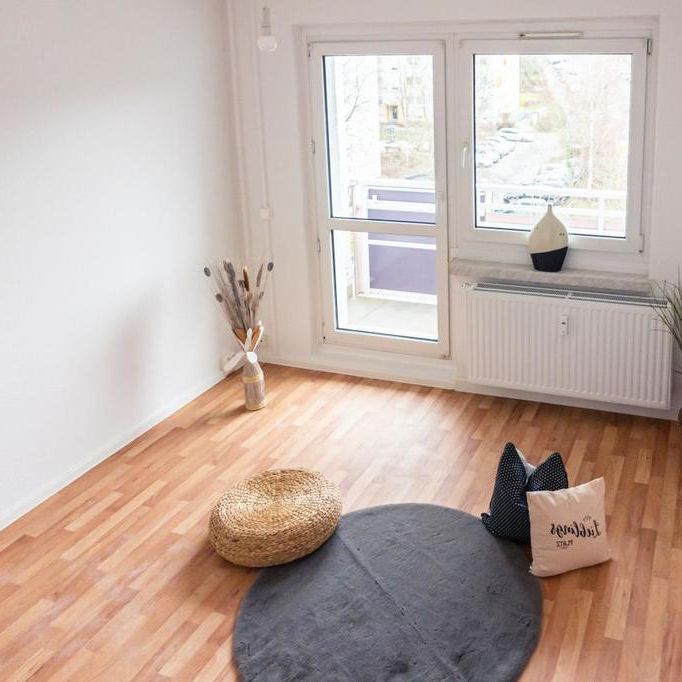 Schön gelegene 2-Raum-Wohnung mit Balkon - Foto 1