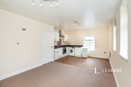 1 bedroom flat to rent Royle Street, CW9, Northwich - Photo 5