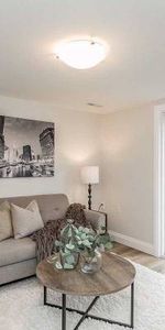 For Lease 2 Bed, 1 Bath,, 2 parking Bsmt Apartment - Photo 4