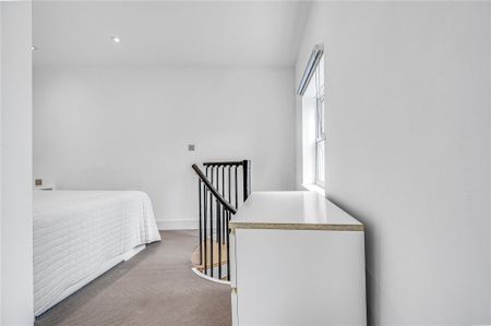 Fulham Road, Fulham, SW6 - Photo 2