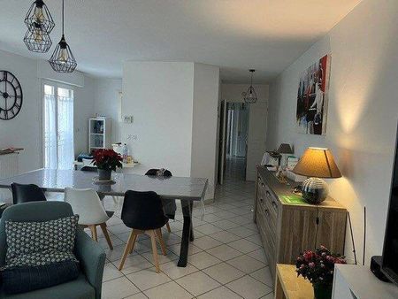 Location appartement 3 pièces 73.6 m² à Romans-sur-Isère (26100) - Photo 3