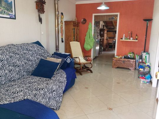 Casa com 3 quartos e 74m² para alugar em Estancia Velha, Canoas. - Photo 1