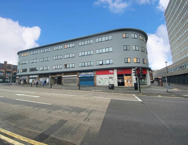 Apartment to rent on - Photo 1