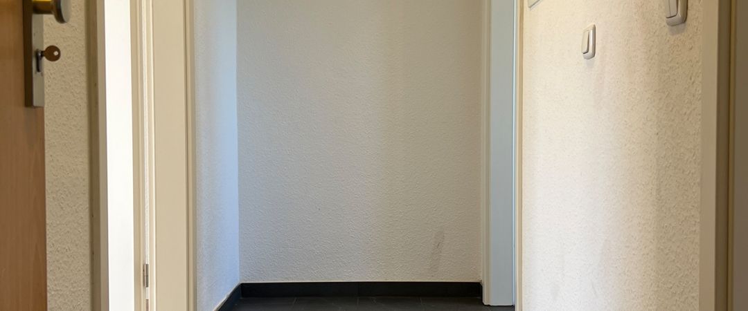 Wohnen in Cracau! Schöne 2-Zimmer-Wohnung mit Dusche, Balkon und Blick ins Grüne. - Foto 1