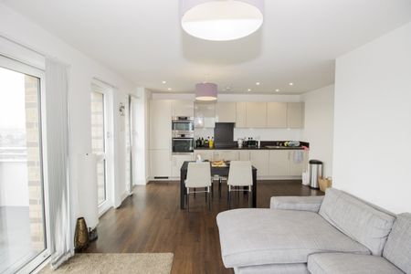 3 Bed Flat, Ivy Point, E3 - Photo 5