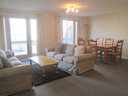 £1,900 - To Let - Photo 3