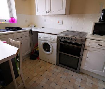 1 bedroom flat to rent - Photo 5