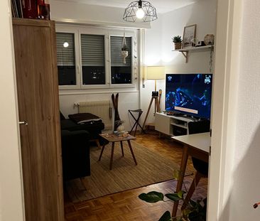 Appartement de 2.5 pièces au 5ème étage avec balcon à Renens - Photo 3