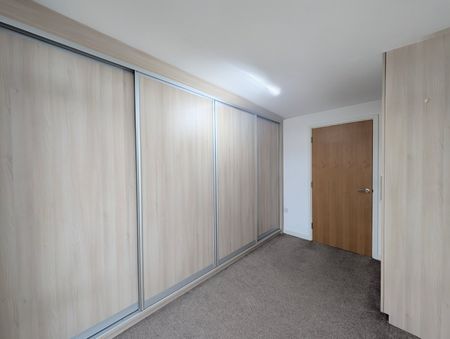 2 bedroom apartment to rent - Photo 2