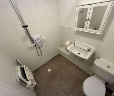 Frome, Somerset, BA11 - Photo 3