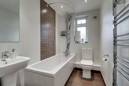 Cedar Court, St Albans, AL4 0DL - Photo 4