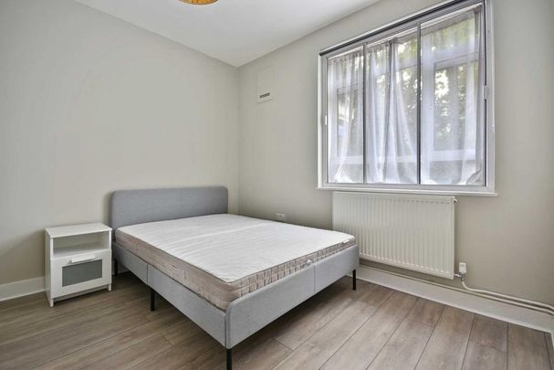 4 bedroom flat to rent - Photo 1