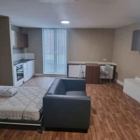 Premier Studio - Photo 1