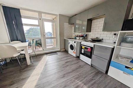 2 bedroom flat to rent - Photo 3