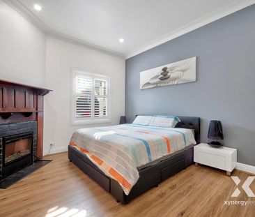 Spacious 3-Bedroom Home with Modern Amenities in Prime Location - Photo 4