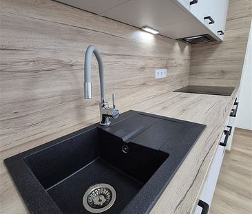Pronájem bytu 1+kk 39 m² - Photo 2