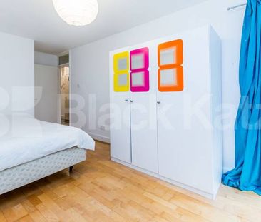 Beautiful 3-Bedroom, 3-Bathroom Apartment with Garden in Central Ca... - Photo 4