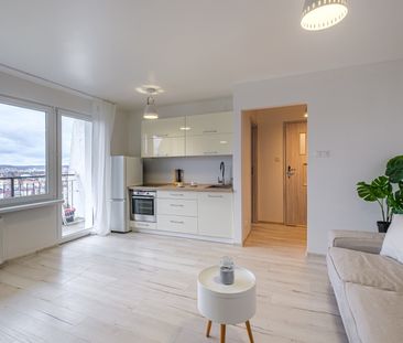 Dwupokojowe mieszkanie z balkonem i piwnicą - Zdjęcie 3